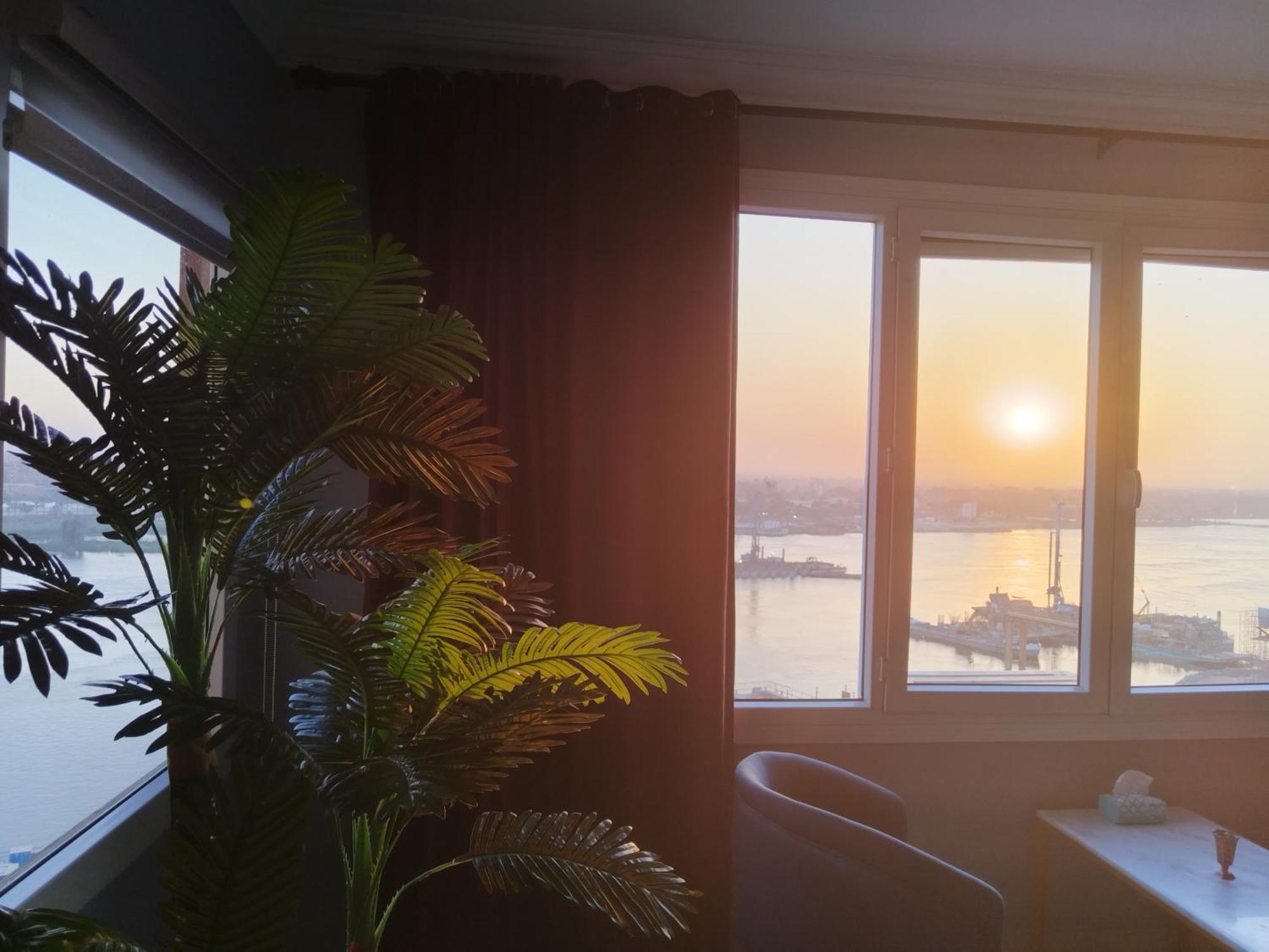 Nile Pyramidal View Apartment Le Caire Extérieur photo