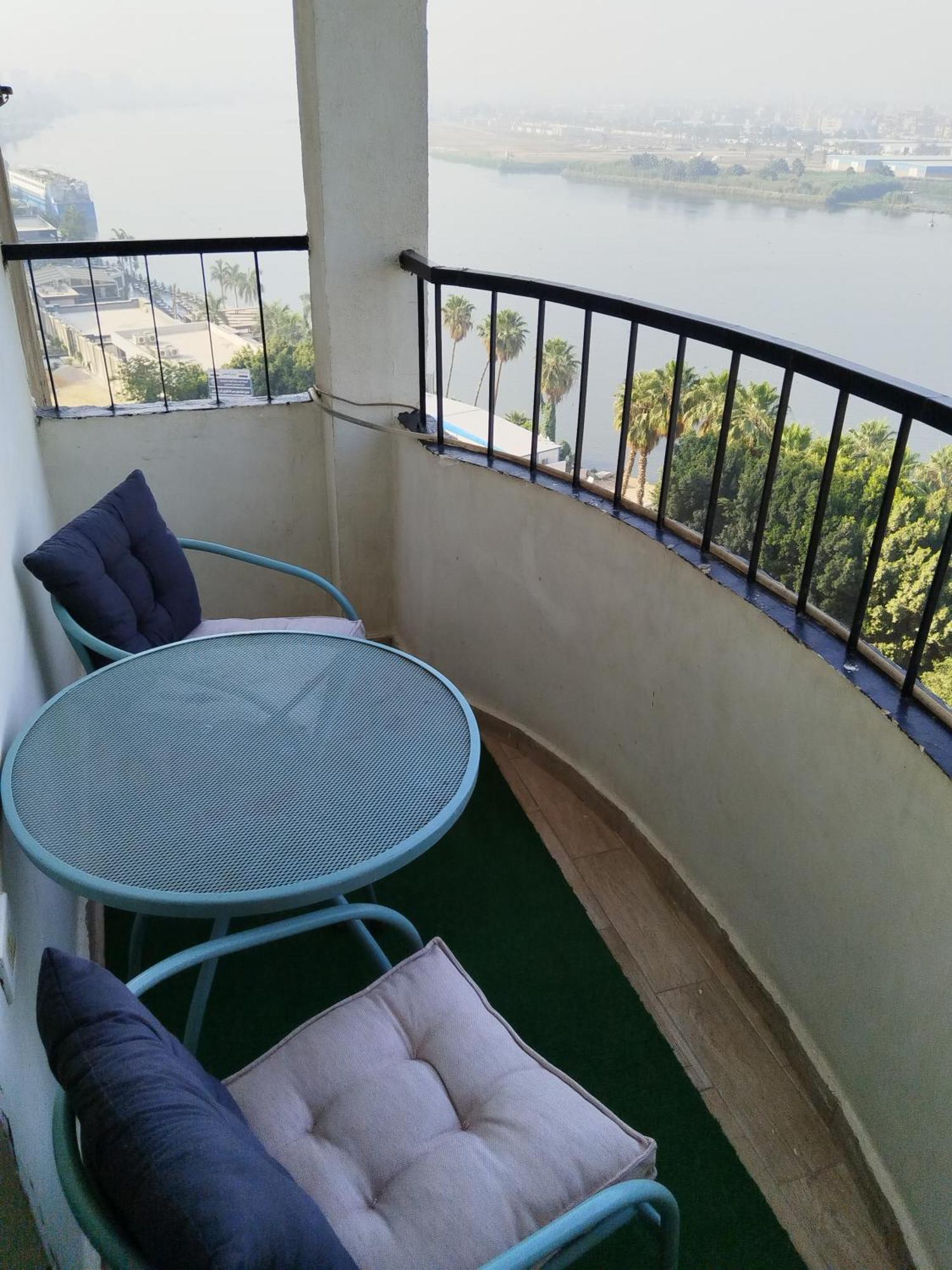 Nile Pyramidal View Apartment Le Caire Extérieur photo